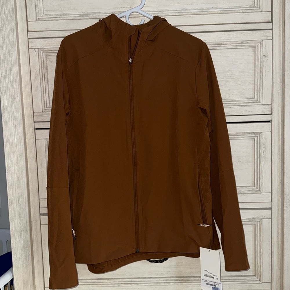 Lululemon warp light jacket packable size men’s M color is copper